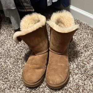 Womens Ugg Boots, size 9